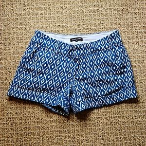 Dear John blue patterned shorts sz27